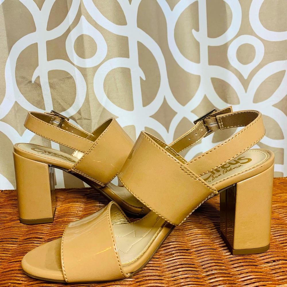 Circus Tan Patent Block Heels 8 - NWOB